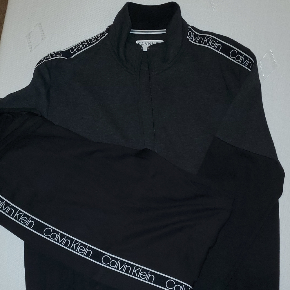 Calvin Klein Men's Charcoal and Black Zip-Up Jacket and Jogger Set